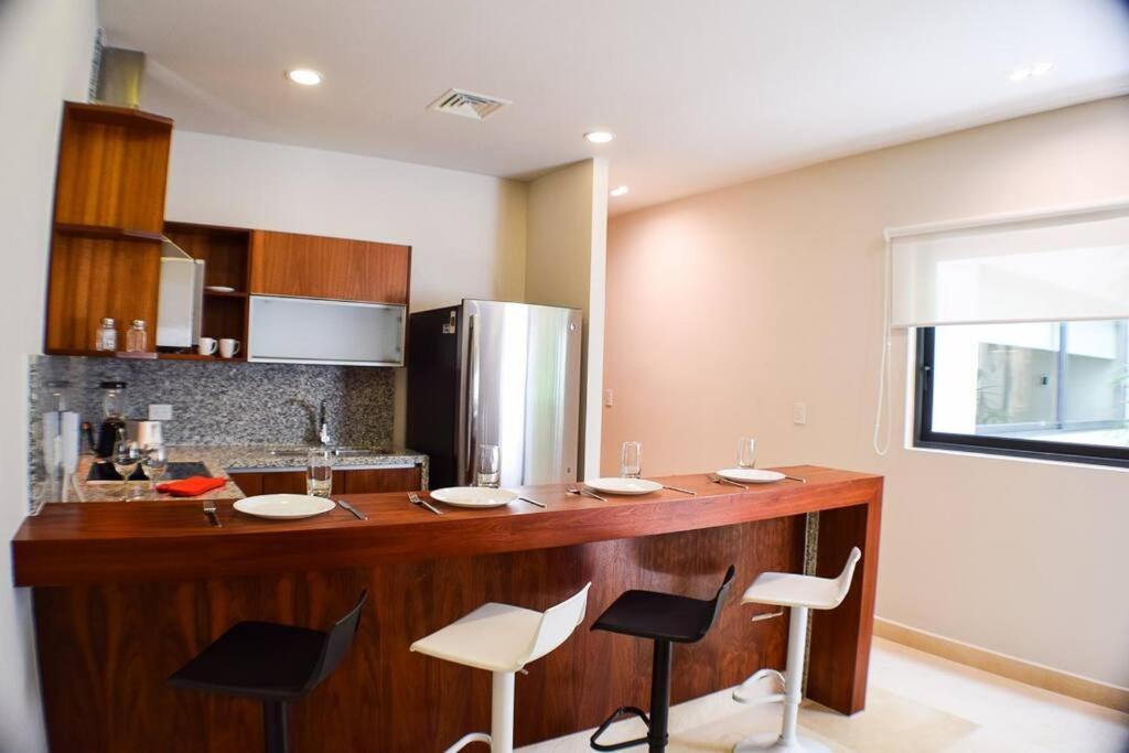 Terrazas 108 One Bedroom Half Block From The Beach * Playa del Carmen