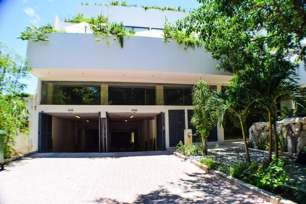 Terrazas 108 One Bedroom Half Block From The Beach